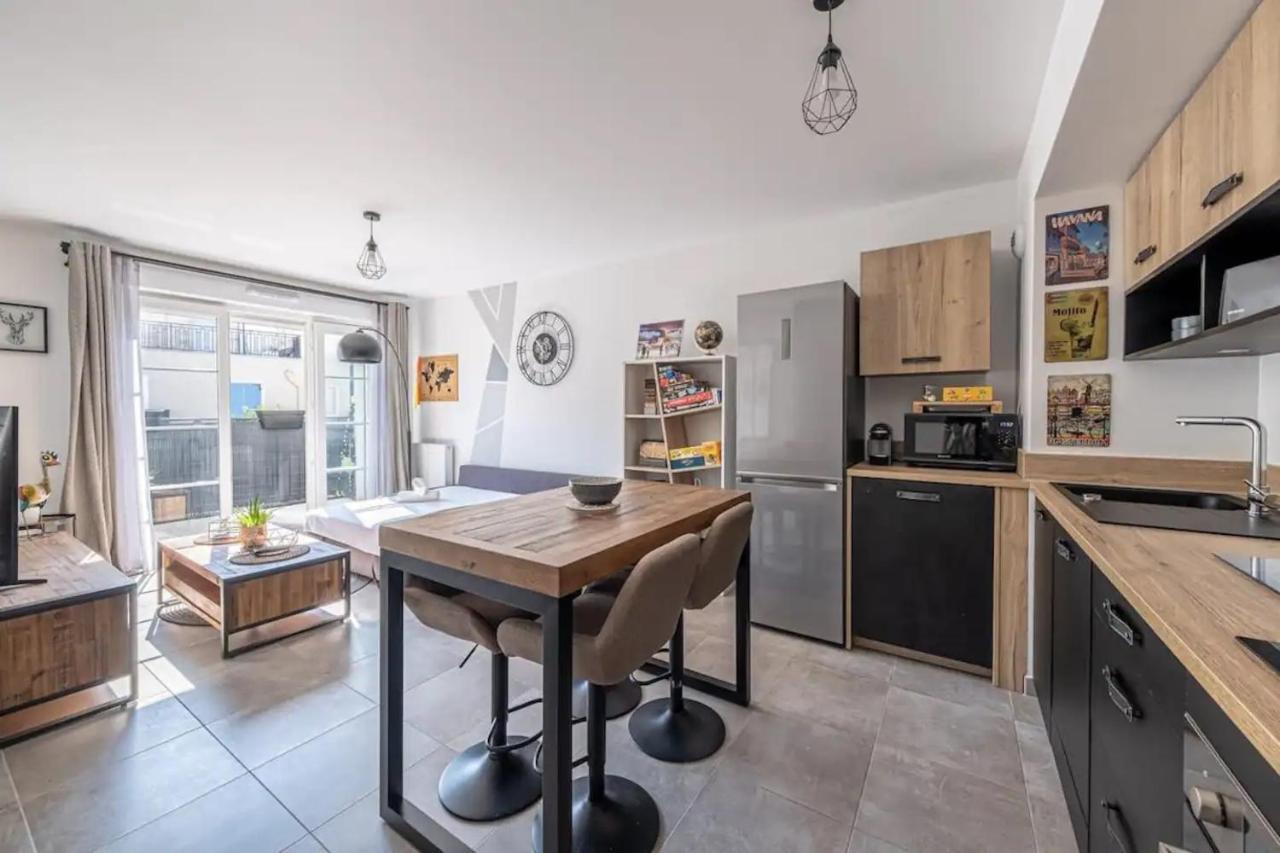 F2 Cozy Pour 4 Proche Disneyland - Fairytale Factory Villeneuve-Saint-Denis Exterior foto